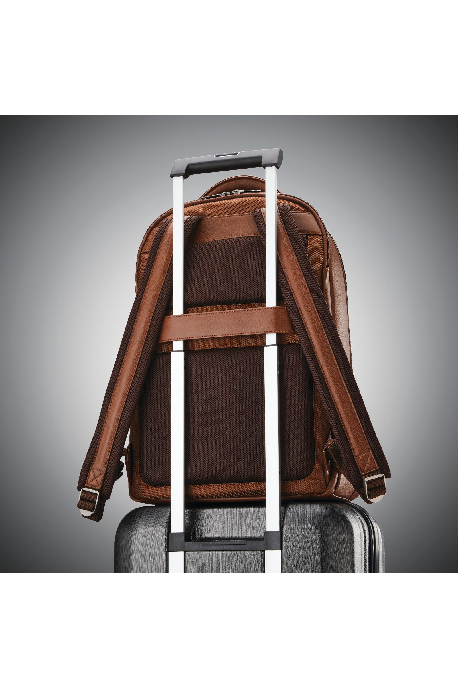 CLASSIC LEATHER BACKPACK – Samsonite Qatar
