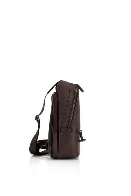 MYLES SLING BAG