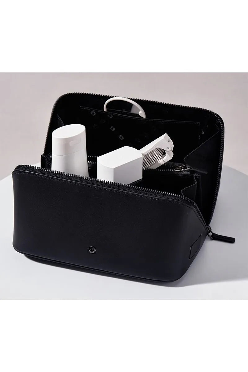 MYLES TOILETRY BAG