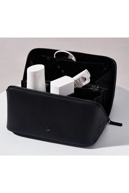 MYLES TOILETRY BAG