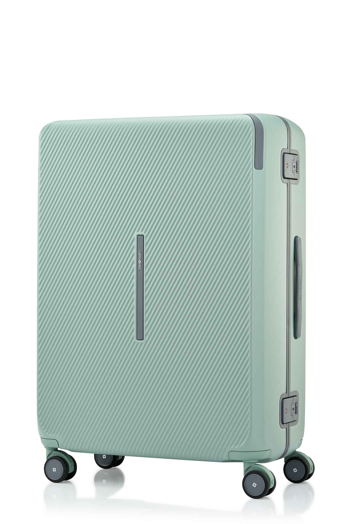 Angled view of the Evox Spinner Large luggage in Mint. Shop the Collection Online.