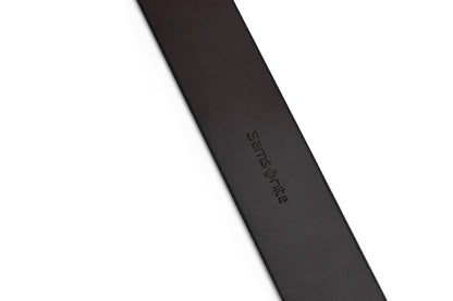 Back logo view of the AAMIR II BIZPIN PLATE 02 BELT. Shop Now Online.