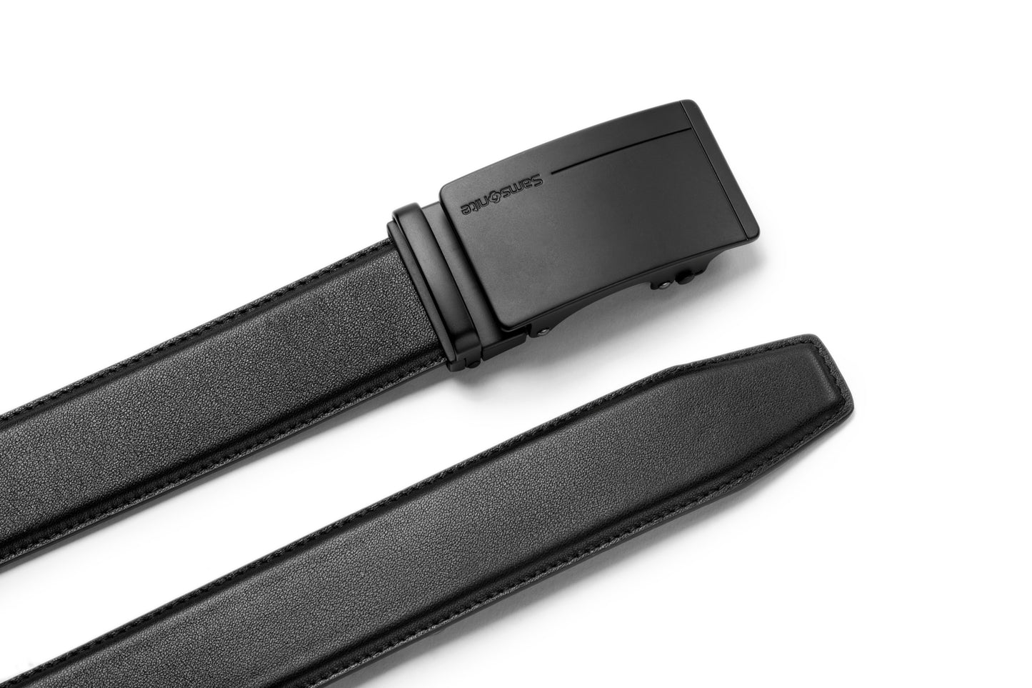 Buckle & end tip view of the AAMIR II BIZAUTO PLATE 04 BELT. Find Online Today