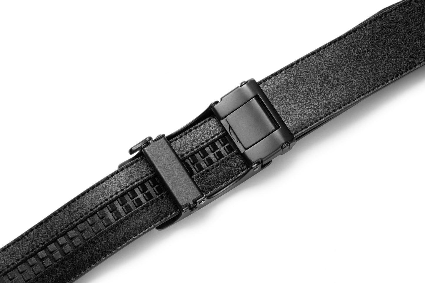 Close up back buckled view of the AAMIR II BIZAUTO PLATE 04 BELT. Find Online Today
