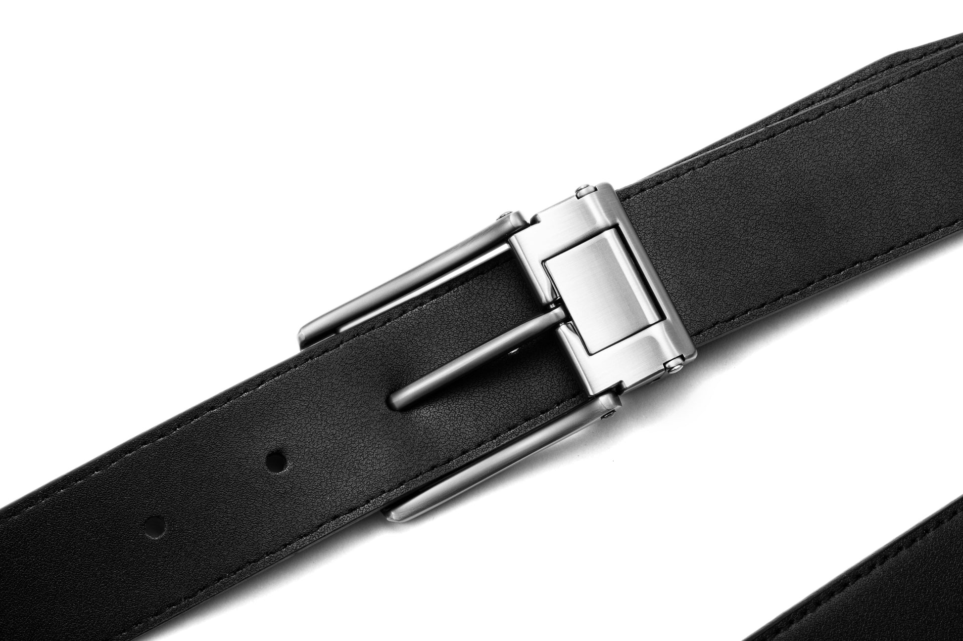 Close up back buckled view of the AAMIR II BIZPIN PLATE 04 BELT. Shop Now Online
