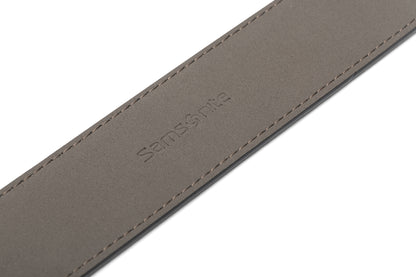 Close up back logo view of the Samsonite AAMIR II Bizctr Square Belt in Black. Available Online Now