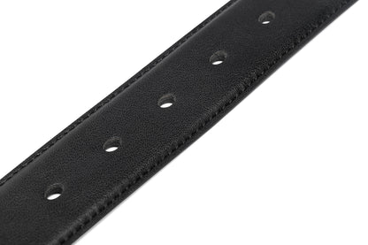Close up belt holes view of the Samsonite AAMIR II Bizctr Square Belt in Black. Available Online Now