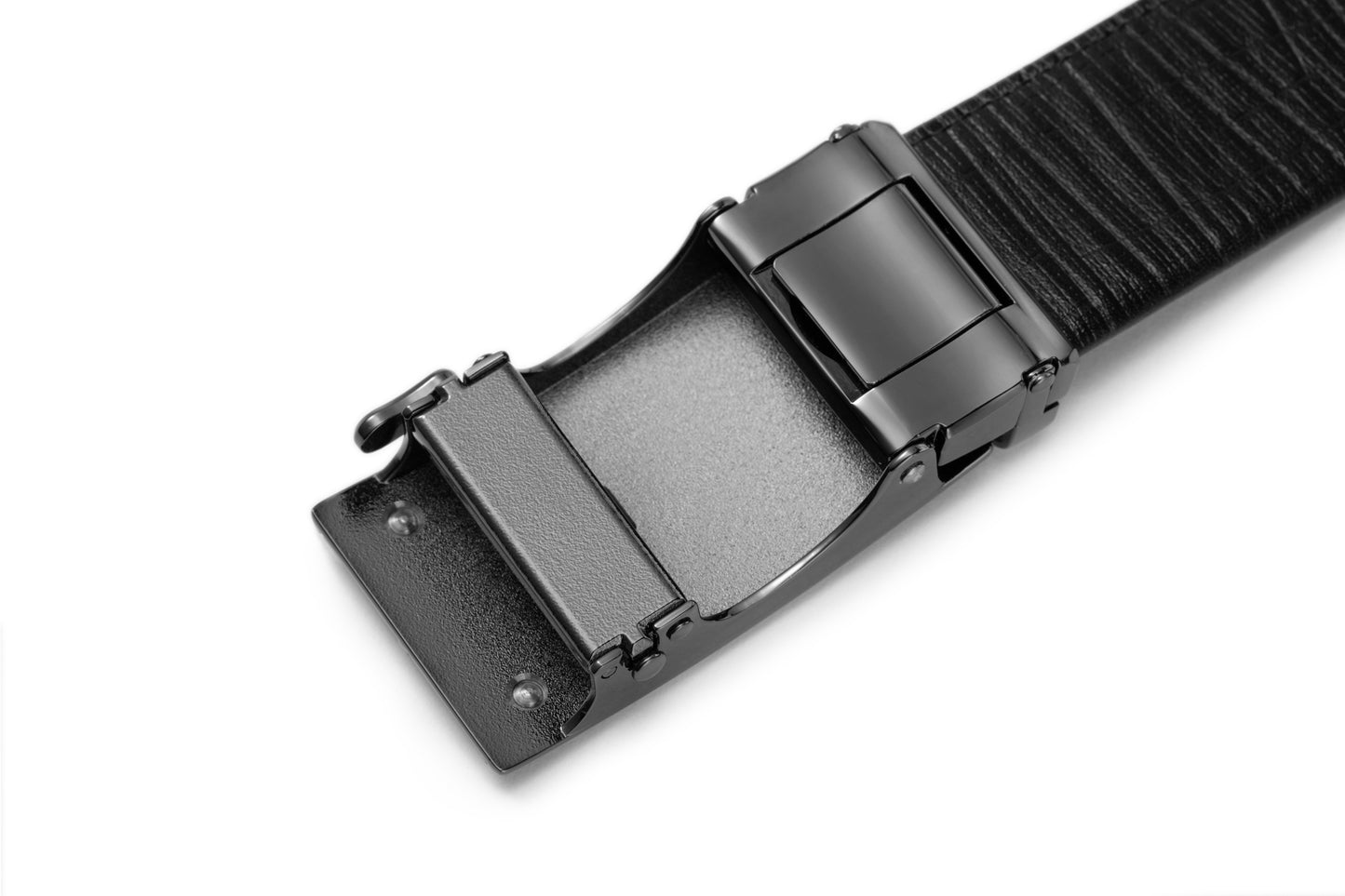 Close up buckle back view of the AAMIR II BIZAUTO PLATE 03 BELT. Now Available Online