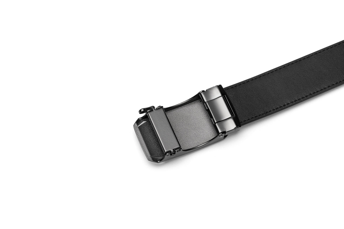 Close up buckle back view of the AAMIR II BIZPLATE AL AUTO 04 BELT. Shop the Latest Online 