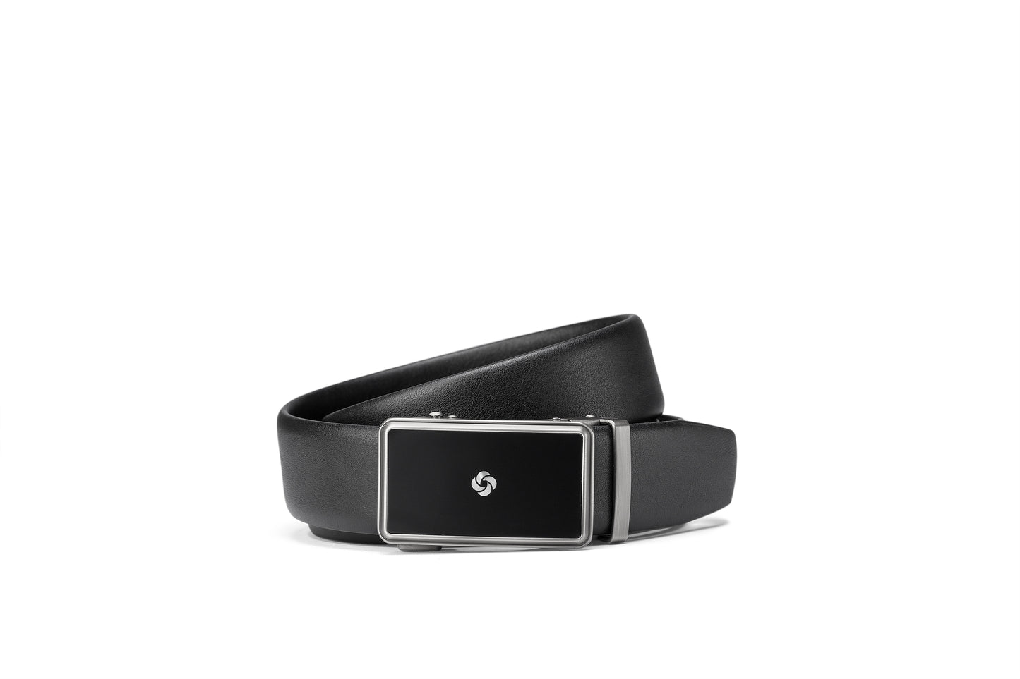 Front buckle view of the Samsonite AAMIR II Bizplate Al Auto 02 Leather Black Belt. Find Online Today
