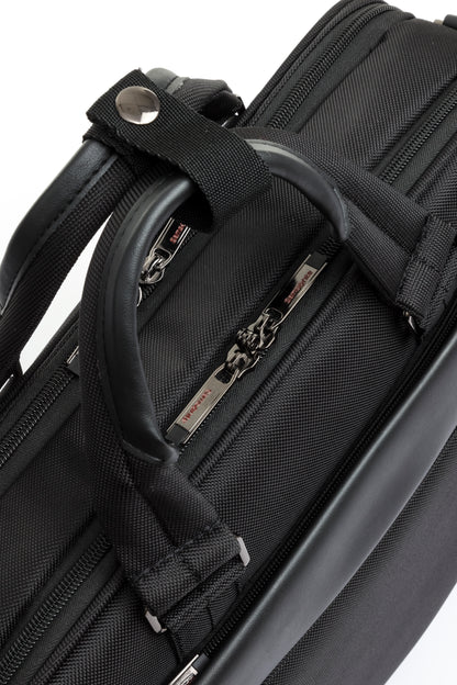 Briefcase M